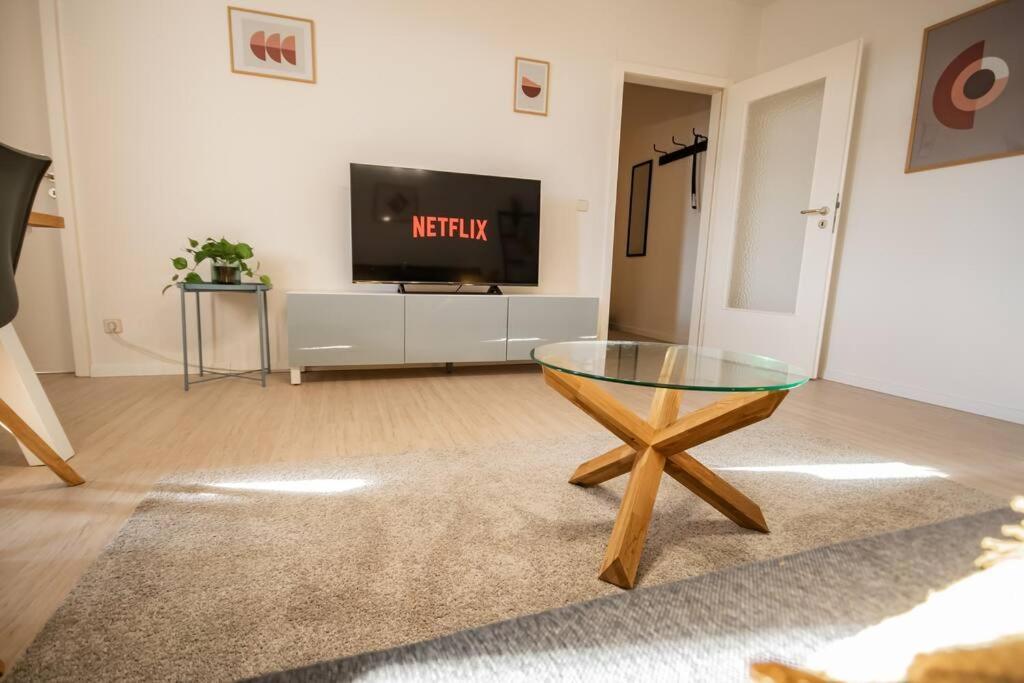 SUPER Lage modern Boxspringbett *Netflix* WLan* Lägenhet Chemnitz Exteriör bild