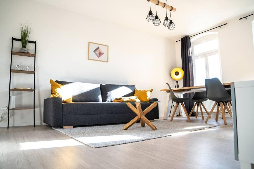 SUPER Lage modern Boxspringbett *Netflix* WLan* Lägenhet Chemnitz Exteriör bild